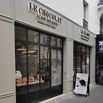 Cosy Parisien La Casita -rue St Charles - Near Beaugrenelle -tour Eiffel-ecole Cordon Bleu -parc Exposition 75015 Bel Emplacement !! Daire