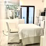 Cosy Parisien La Casita -rue St Charles - Near Beaugrenelle -tour Eiffel-ecole Cordon Bleu -parc Exposition 75015 Bel Emplacement !! Daire Paris