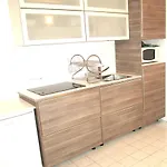 Daire Cosy Parisien La Casita -rue St Charles - Near Beaugrenelle -tour Eiffel-ecole Cordon Bleu -parc Exposition 75015 Bel Emplacement !! Paris