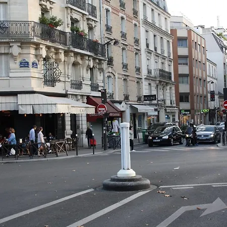 Prive Parisien La Casita Avec Cuisine Equipe -st Charles - Near Beaugrenelle -tour Eiffel 75015 Bel Emplacement !! Apartman Párizs