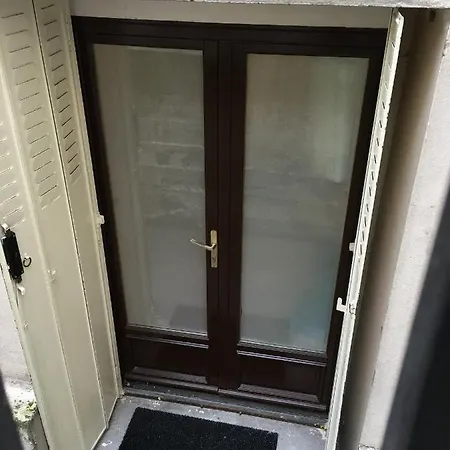 Appartement Cosy Parisien -rue St Charles - Near Beaugrenelle -tour Eiffel-ecole Cordon Bleu 75015 Bel Emplacement !! *
