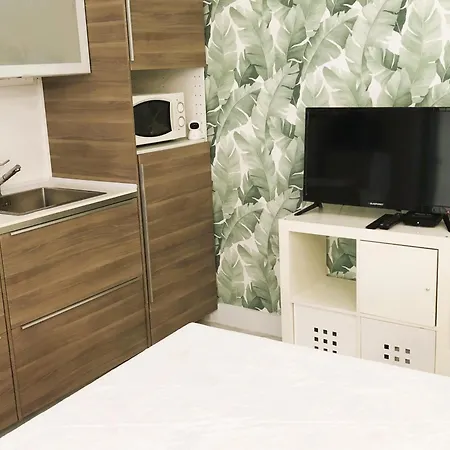 Prive Parisien La Casita Avec Cuisine Equipe -st Charles - Near Beaugrenelle -tour Eiffel 75015 Bel Emplacement !!