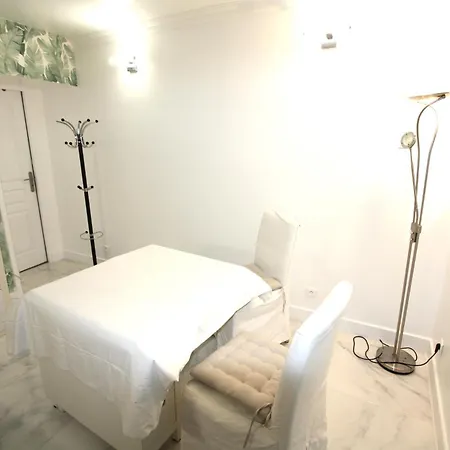 Prive Parisien La Casita Avec Cuisine Equipe -st Charles - Near Beaugrenelle -tour Eiffel 75015 Bel Emplacement !! Apartman *