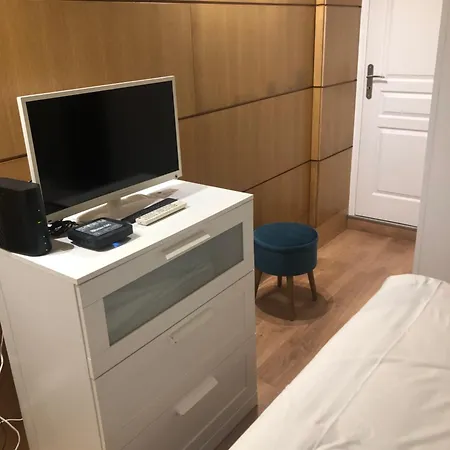 Prive Parisien La Casita Avec Cuisine Equipe -st Charles - Near Beaugrenelle -tour Eiffel 75015 Bel Emplacement !! Apartman *