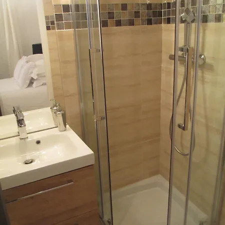 Prive Parisien La Casita Avec Cuisine Equipe -st Charles - Near Beaugrenelle -tour Eiffel 75015 Bel Emplacement !! *